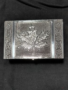 Engraved Maple Leaf Metal Trinket Case